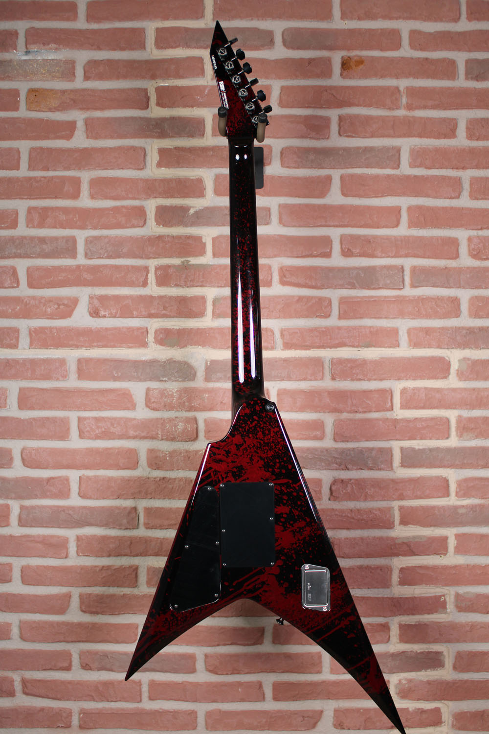 USA V-II FR SC EMG  Blood Splatter